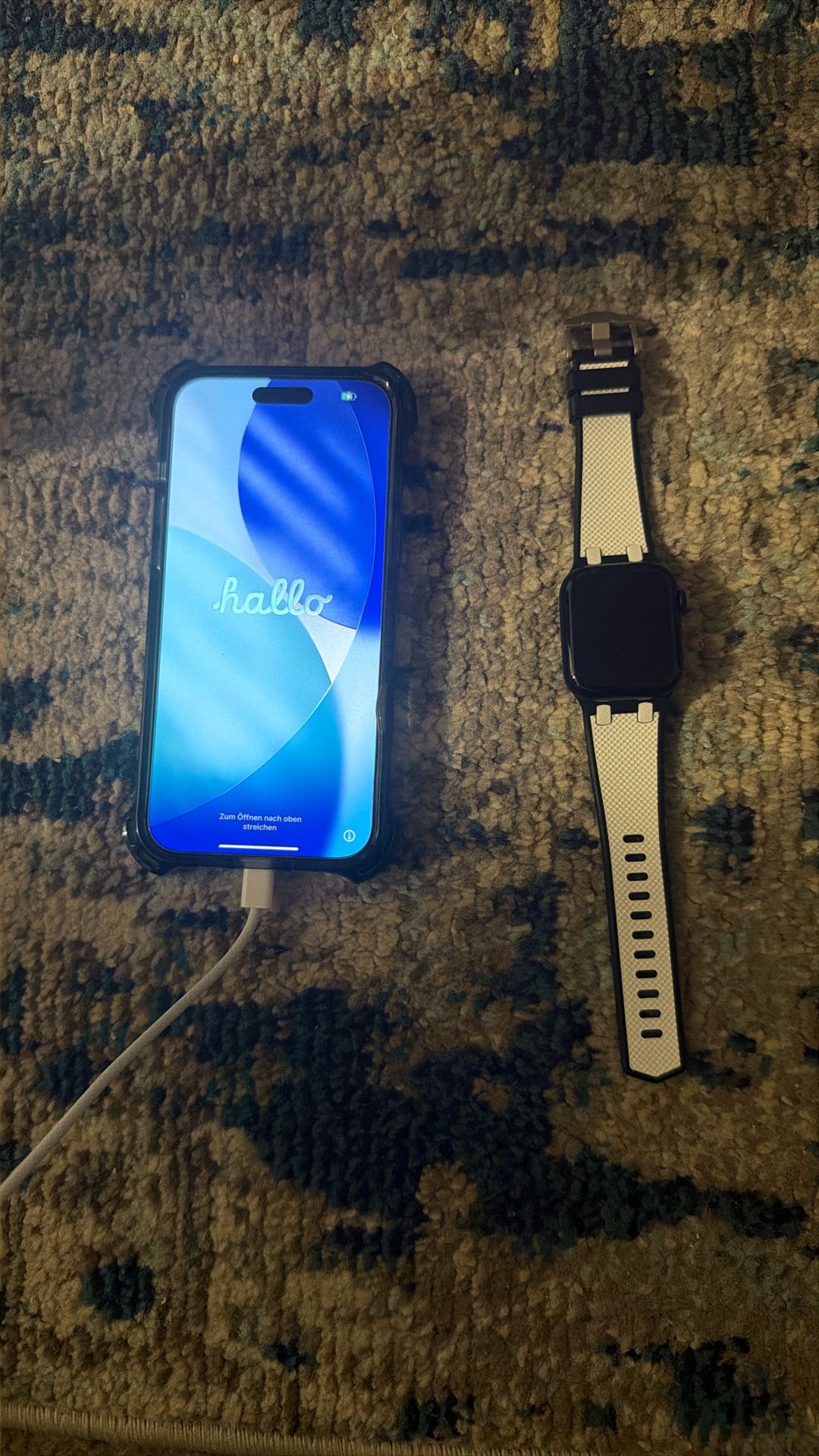 iPhone Pro Max 16. 525 G. Very Good Condition. Seriously Buyers Only