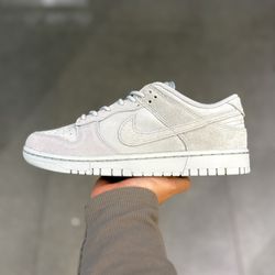 Nike Dunk Low SE “Wolf Grey” Sizes 8 - 13 IN HAND BRAND NEW