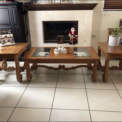 LIVING ROOM SET OF 3 TABLES FOR SALE 