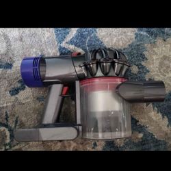 Dyson V8 Vacuum ONLY
