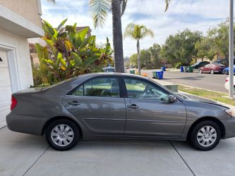 TOYOTA CAMRY 02