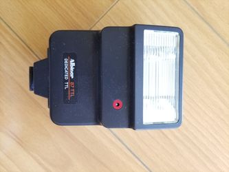 Albinar Thyristor Dedicated TTL Flash Model 87TTL