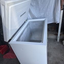 Hisense freezer $150
