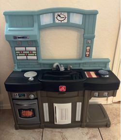 Step2 Kids Play Kitchen Set