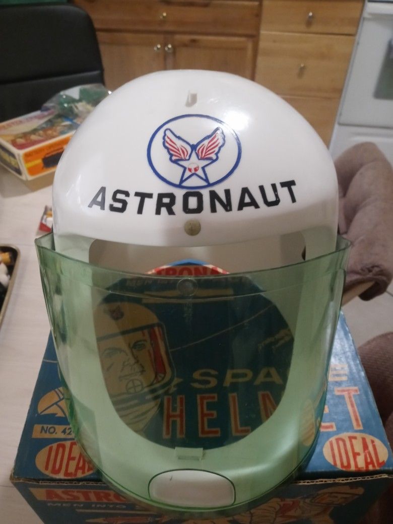 1960s Ideal Astronaut Space Helmet