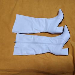 Women's Size 9 White Boots