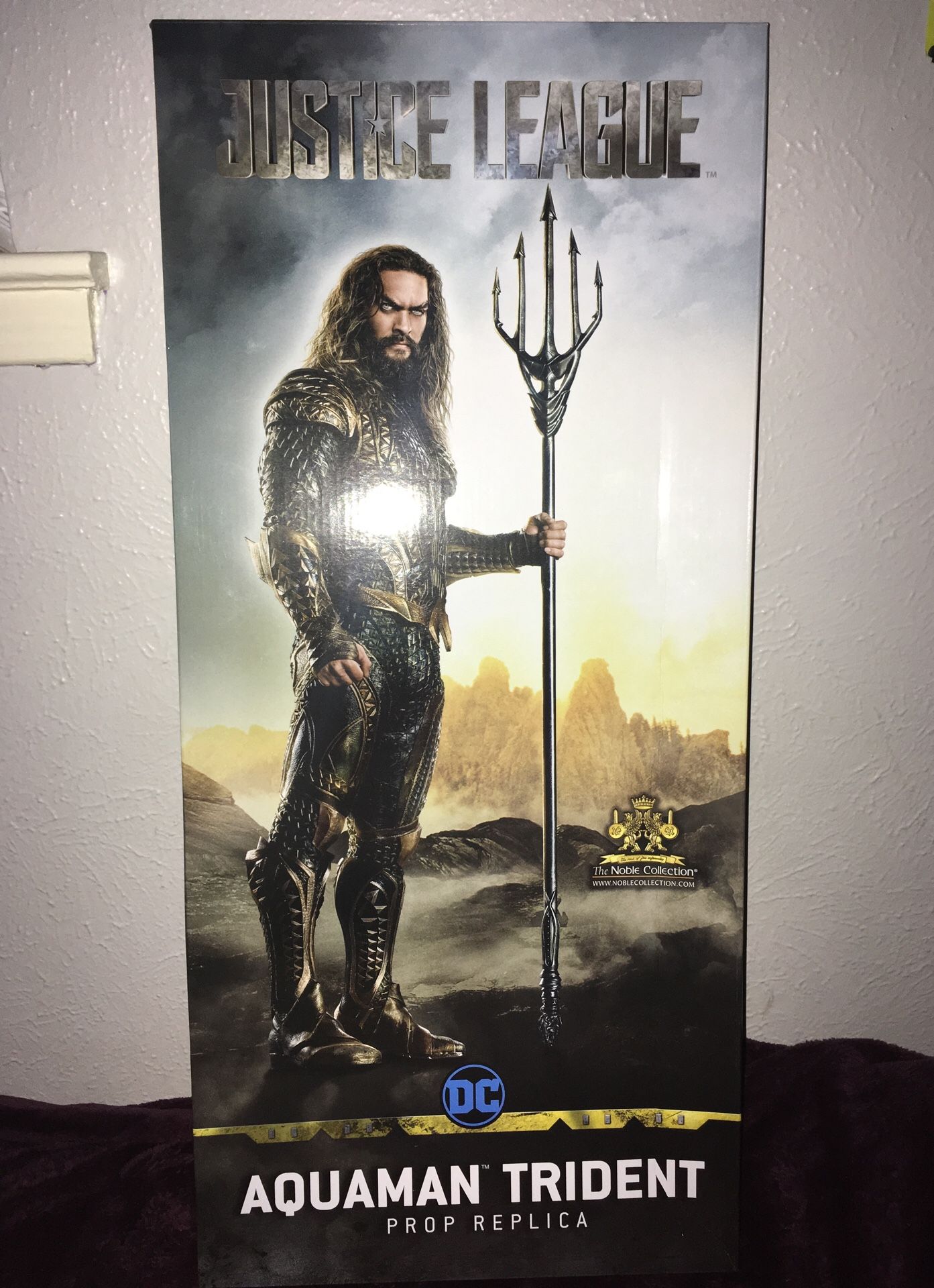 The Noble Collection Aquaman Trident