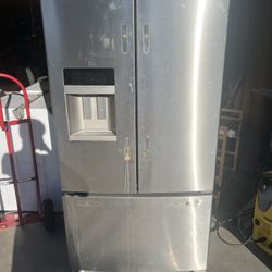 French Door Refrigerator 