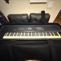 Korg Kross 1 88-Key Workstation Synthesizer Keyboard