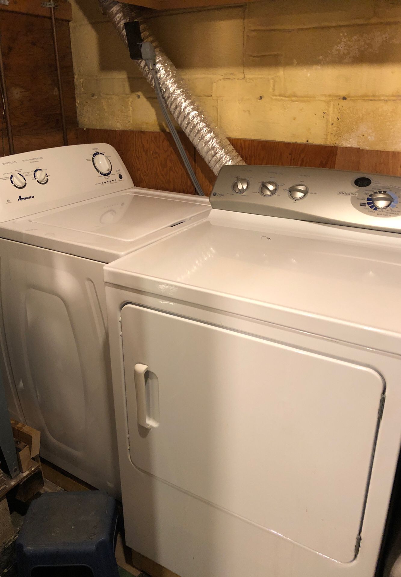 Washers Amana and dryer Y E profile