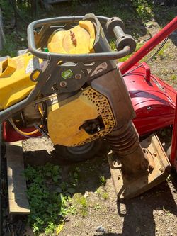 Bomag tamper