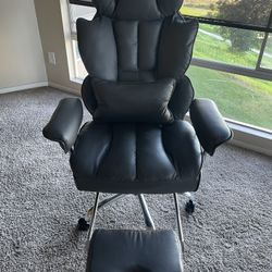 GAMING/OFFICE CHAIR