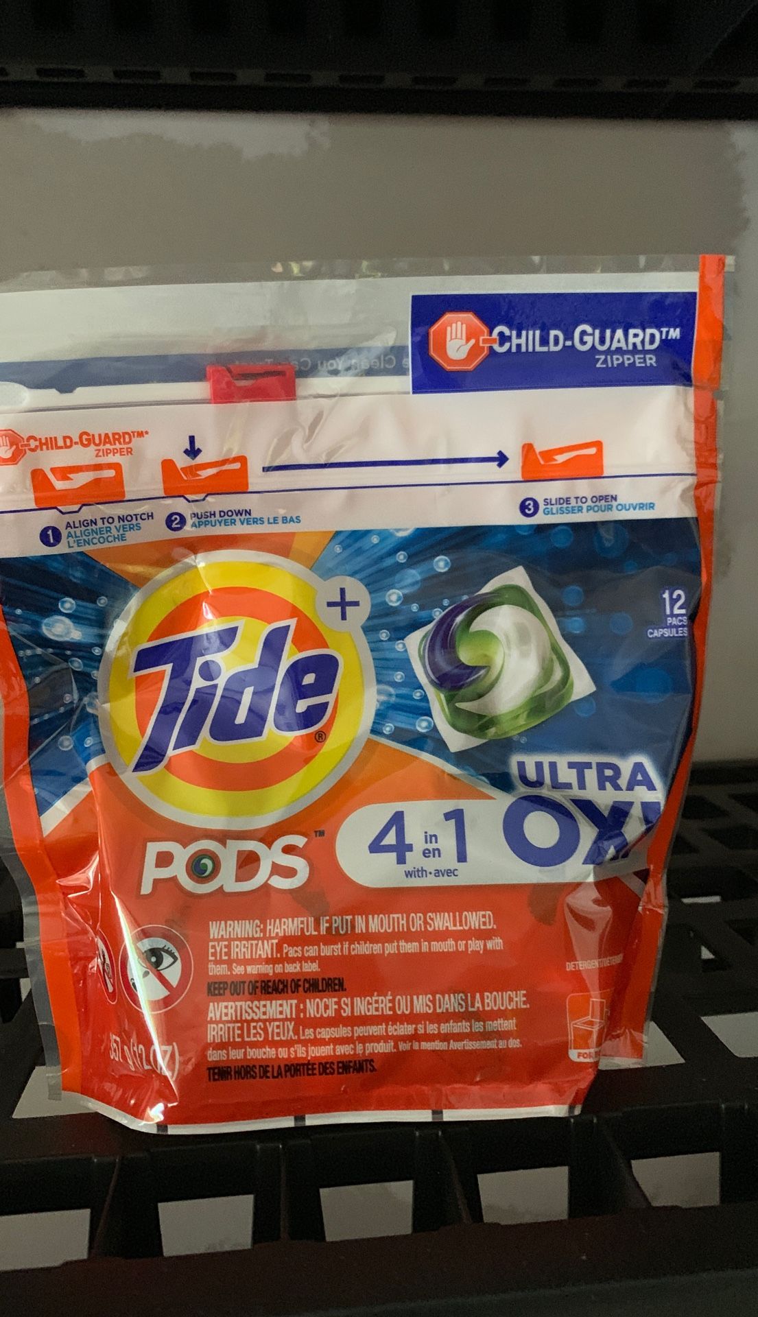 Tide Pods w/ OxiClean 12 ct for Sale in WA OfferUp