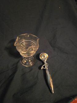 Party lite Sundae votive holder with ice cream scoop Snuffer.