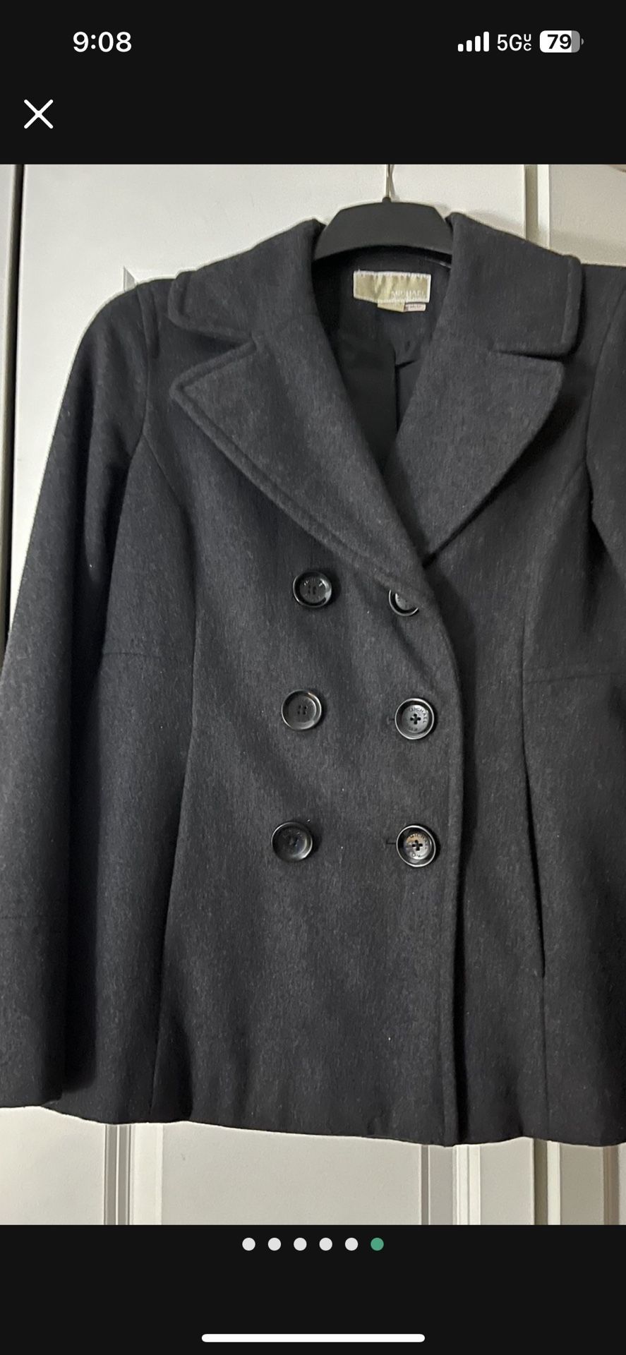 It’s A Beautiful Jacket From Michael Kors. The Color Is Dark Gray. The Size Is Medium. It’s Double Breast Barely Used.