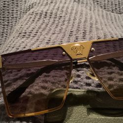 Versace XL All Gold Frames 
