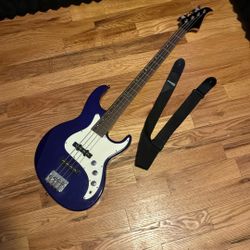 Silvertone Bass Guitar