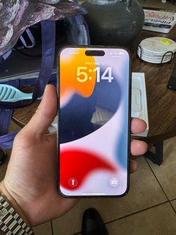 iPhone 14 Pro Max (unlocked)