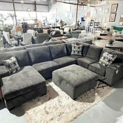 Ballinasloe Smoke 3-Piece Left-Arm Facing Sectional And Ottoman
Ashley Furniture$10 Down Payment And Financing Available