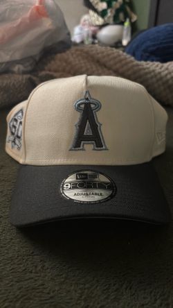 Signed angels hat