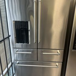 Kitchen Aid Refrigerator 