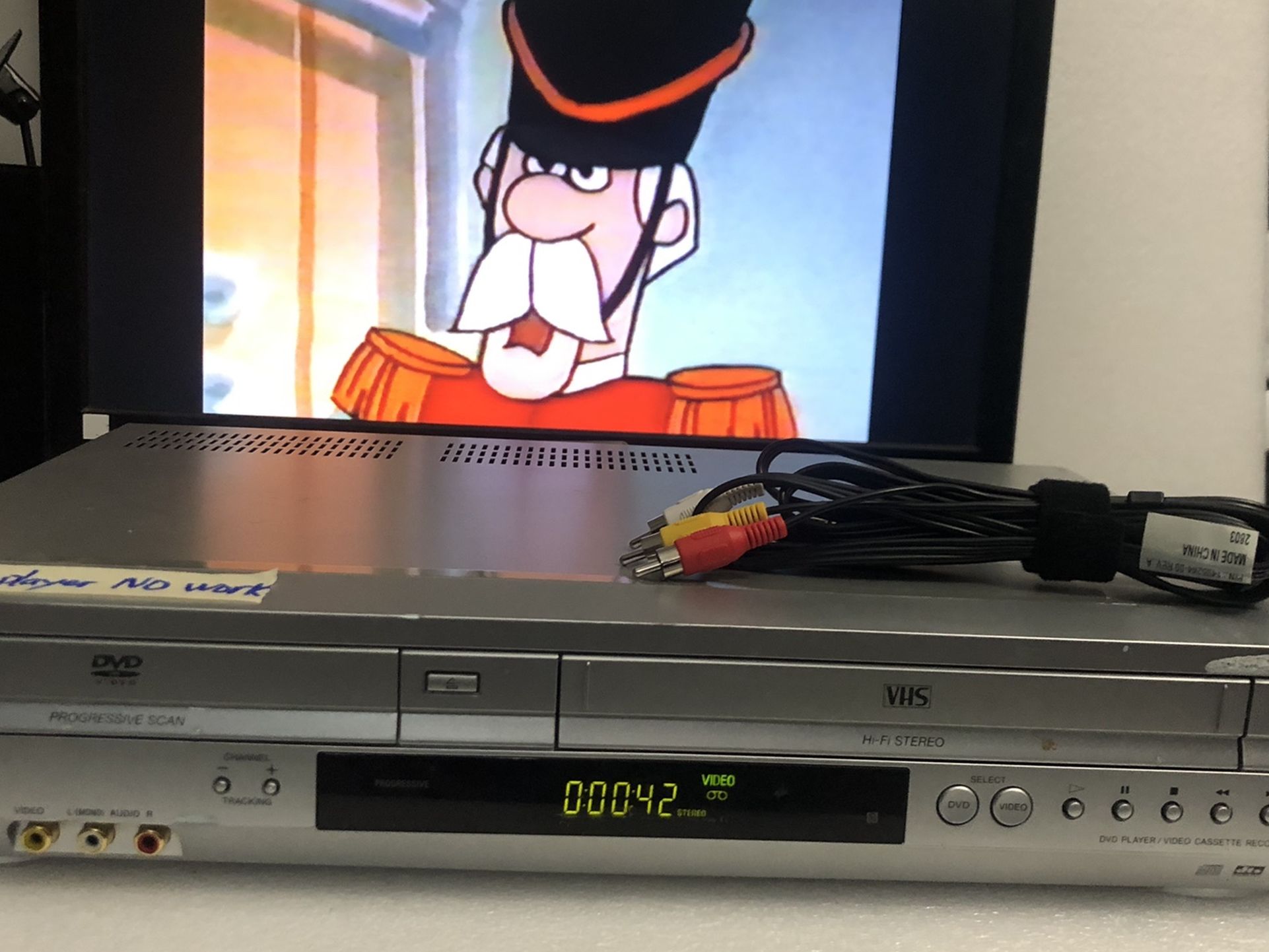 Sony SLV-D370P Dvd / Vcr Combo Player 4 Head Hi-Fi Stereo VHS ( DVD Player No Work )