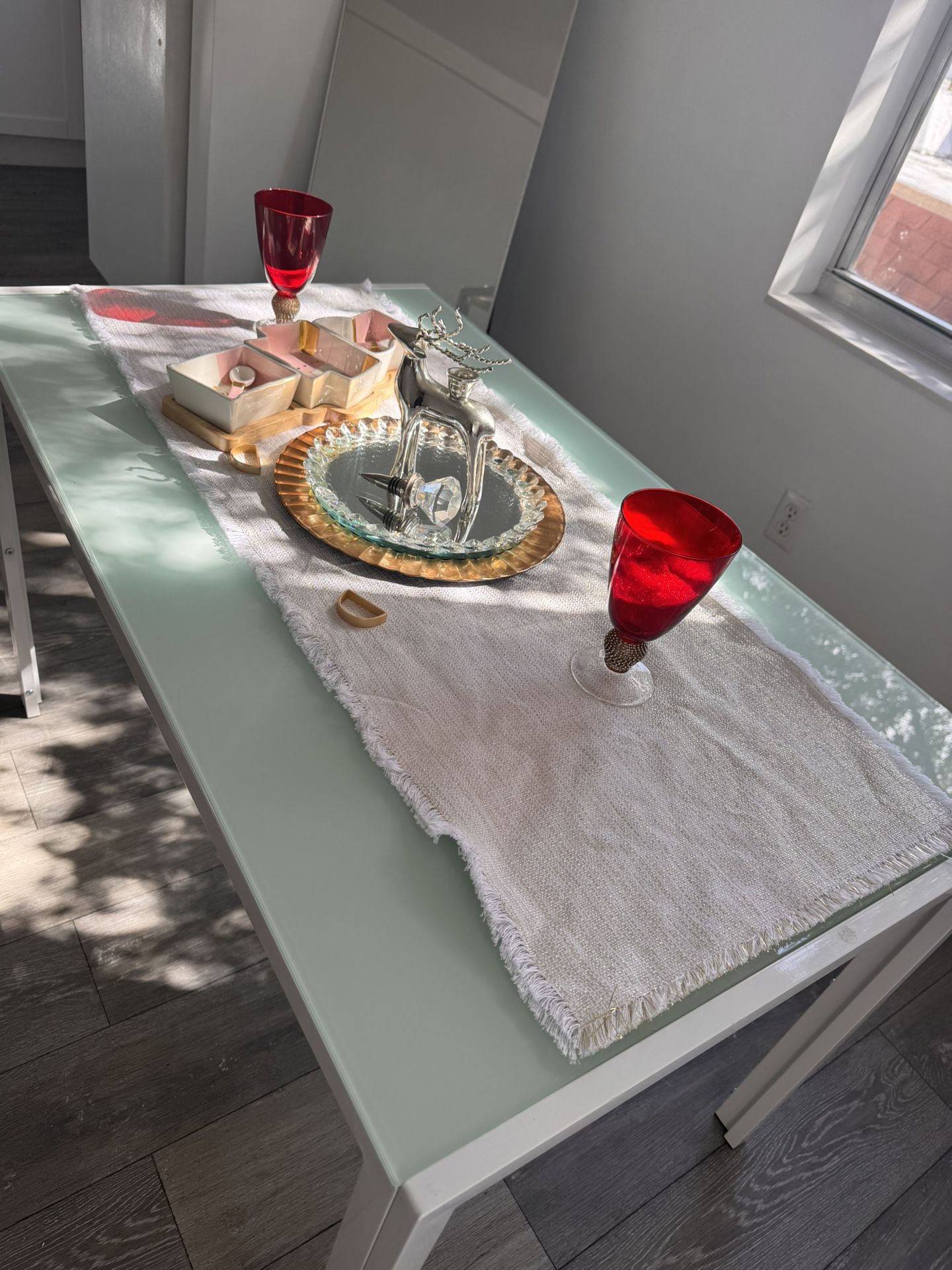 Dinner Table/ Comedor 