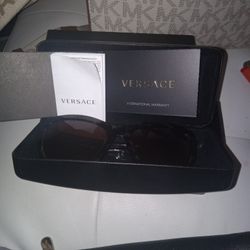 Versace 'Cat Eyes' Sunglasses