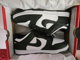 Nike Panda Dunks