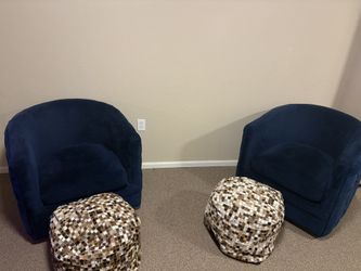 Swivel Chairs And Foot Rest 