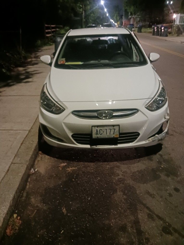 2016 Hyundai Accent