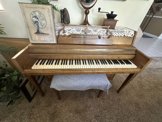 Used Wurlitzer Piano – Great Condition