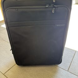 Briggs And Riley Large Expandable 2 Wheel Luggage