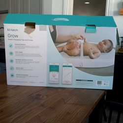 Hatch Baby HBG16001GRY Grow Smart Changing Pad and Scale