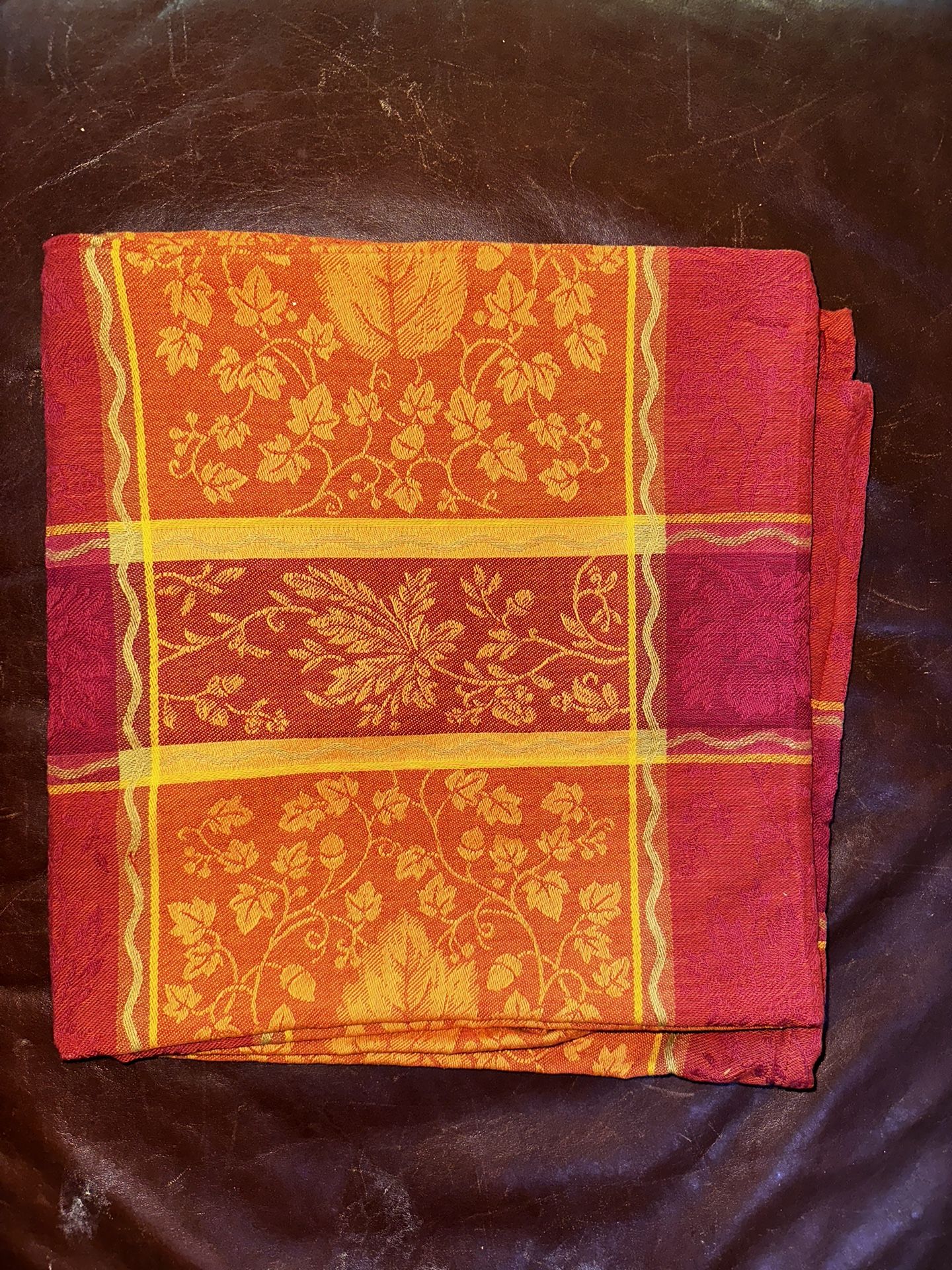 Cloth Napkins, Placemats And Tablecloth.