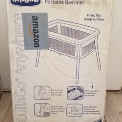 Chicco LullaGo Anywhere Bassinet

