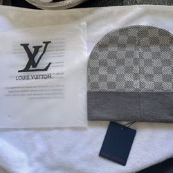 LV beanie