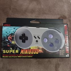 Super Nintendo Mini Controler 