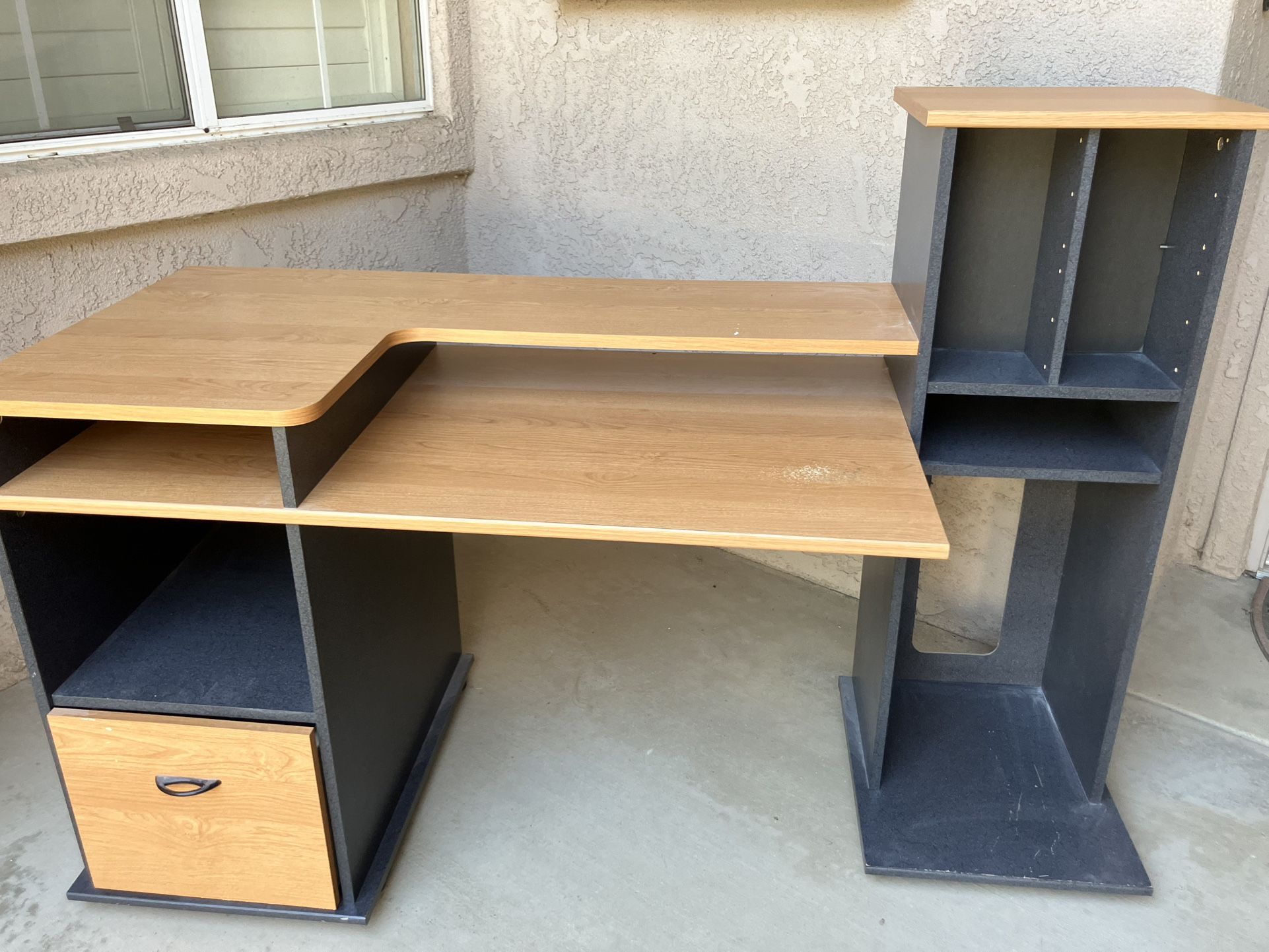 Computer Desk
