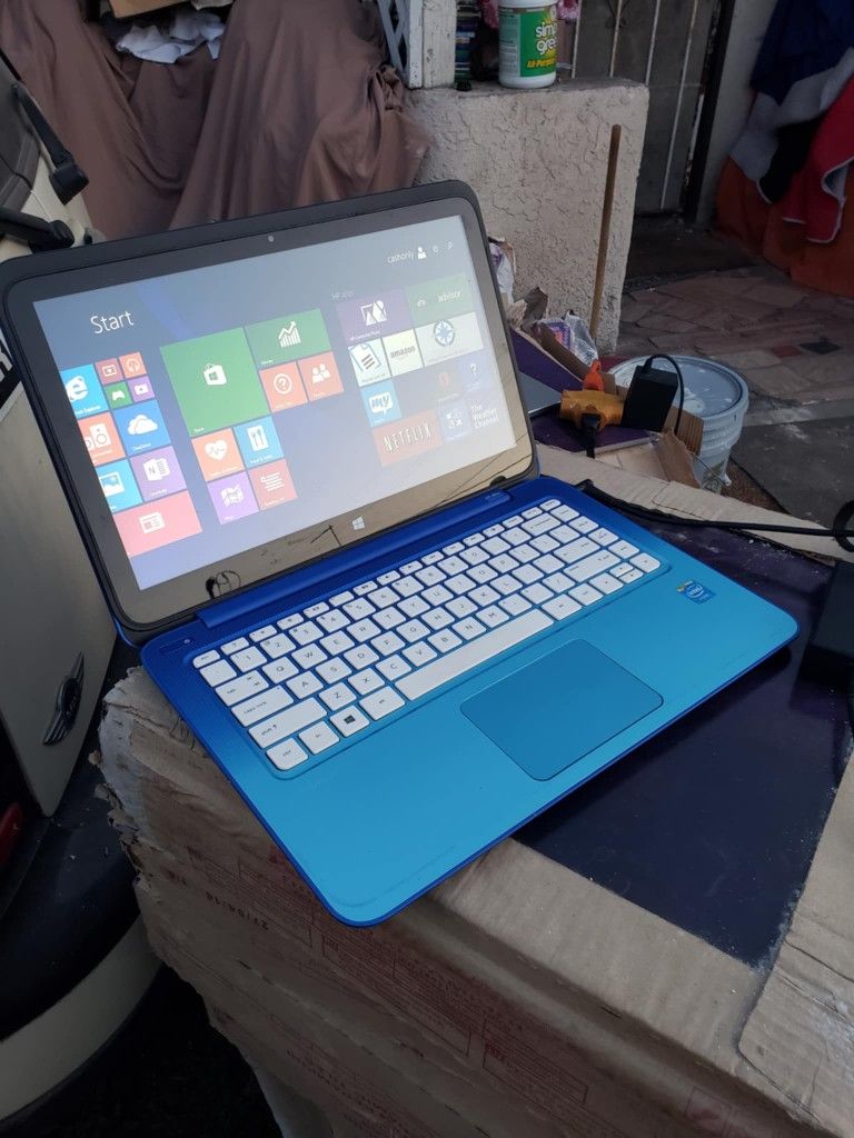 Free Delivered.$600! All 3 Laptop. Or $240! Per Laptop. HP Blue Touchscreen 500GB. HP Studios Edition Touchscreen 500gb. Silver edition Chromebook 100