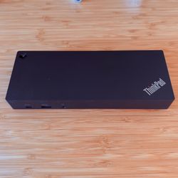 Lenovo Think Pad Dock 
