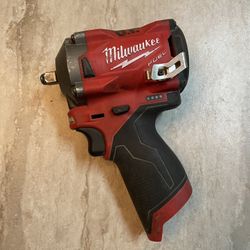 Milwaukee M12 3/8 Friction Ring Impact Wrench 