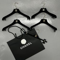 5 CHANEL HANGERS WITH CHANEL BAG