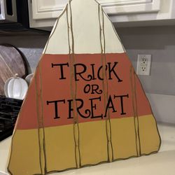 Halloween Decor