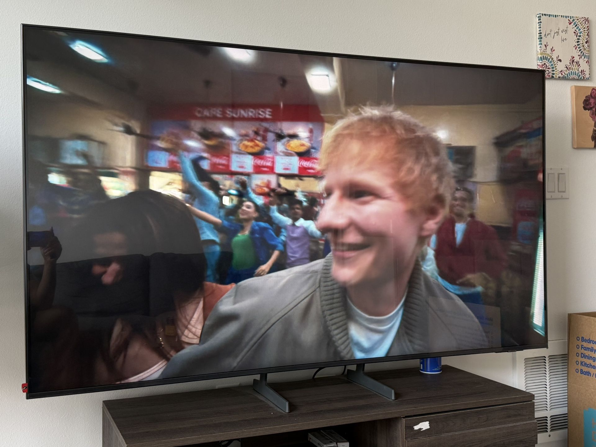 Samsung 65in TV Crystal UHD 4K