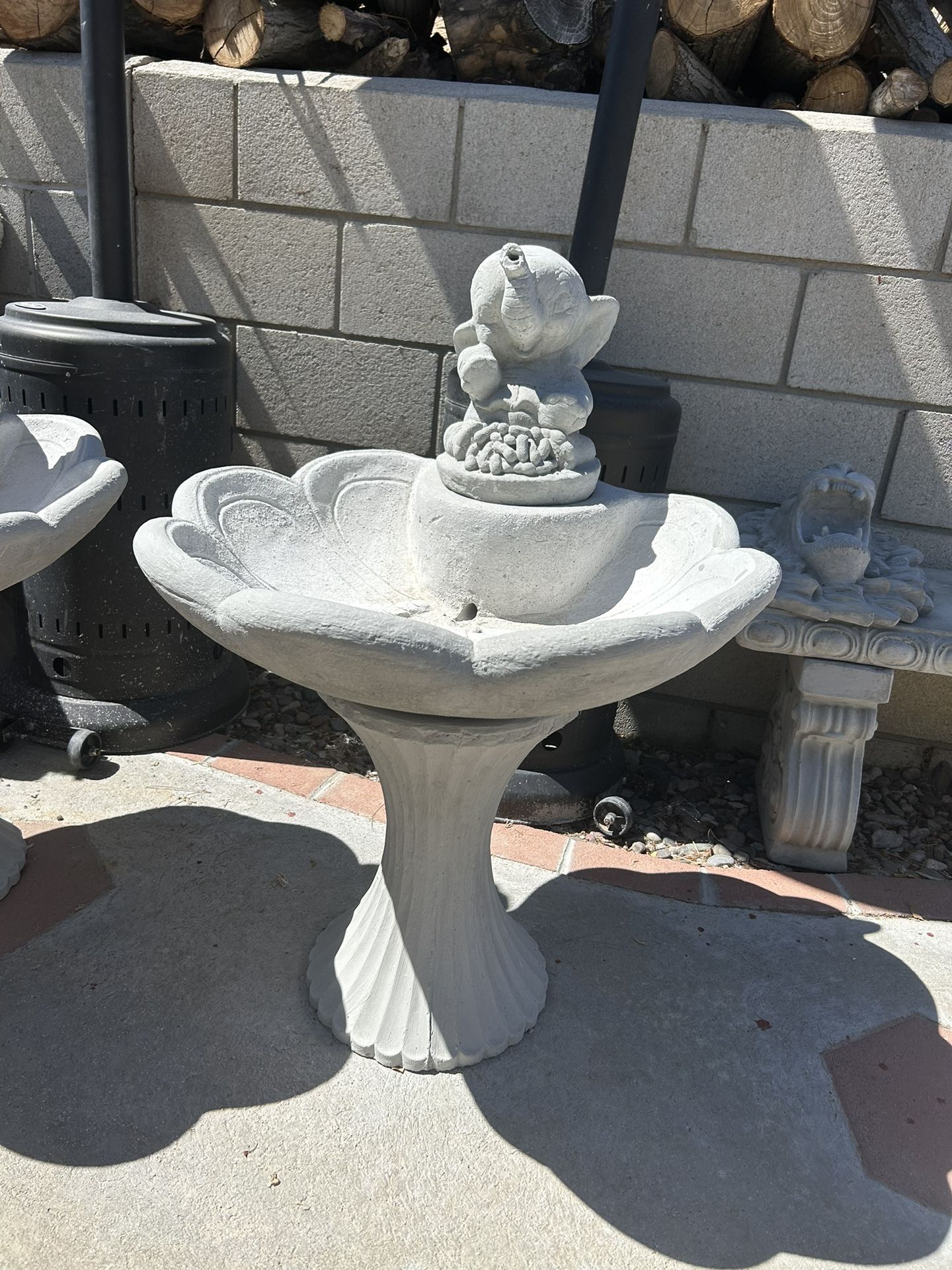 New Small Fountain Made Out Of Cement Perfect Gift 🎁