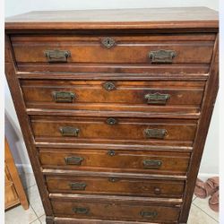 Antique Wood Victorian Dresser 18 By 36 By 49 Drawers Work Great 