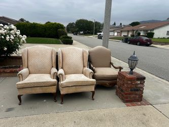 Free Furniture