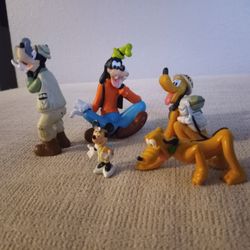 COLLECTION OF DISNEY BEST TOY'S  !!! $50.00 FOR ALL COLLECTABLE TOY'S!!