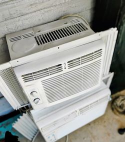 Small AC Air conditioner